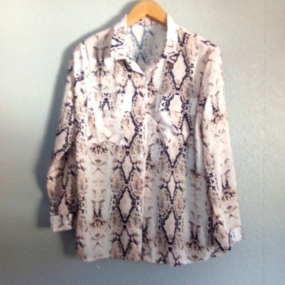 Beautiful top size large ( box BJ ) - Picture 1 of 2